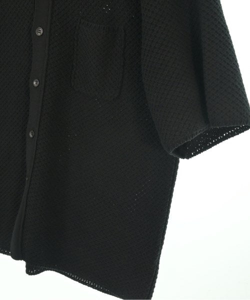 UNDECORATED เสื้อกันหนาว