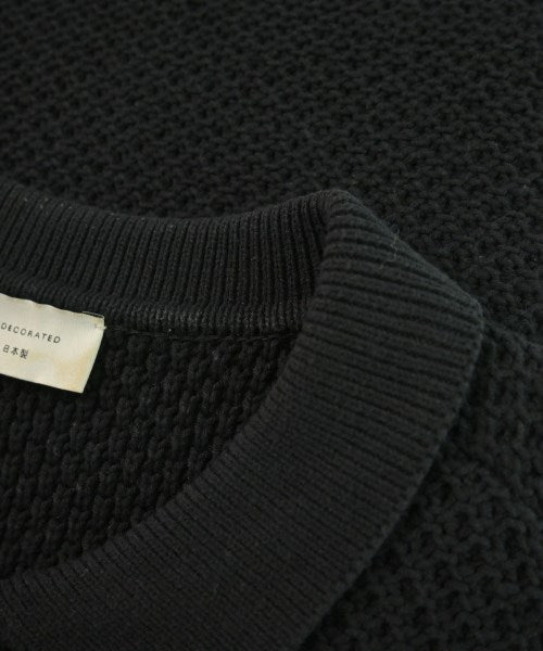 UNDECORATED เสื้อกันหนาว