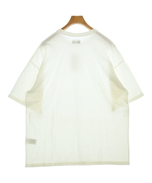 UNDECORATED เสื้อยืด/เสื้อท็อปส์