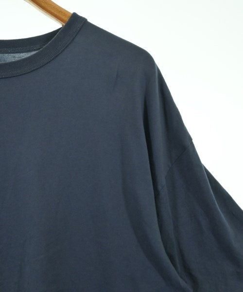 UNDECORATED เสื้อยืด/เสื้อท็อปส์