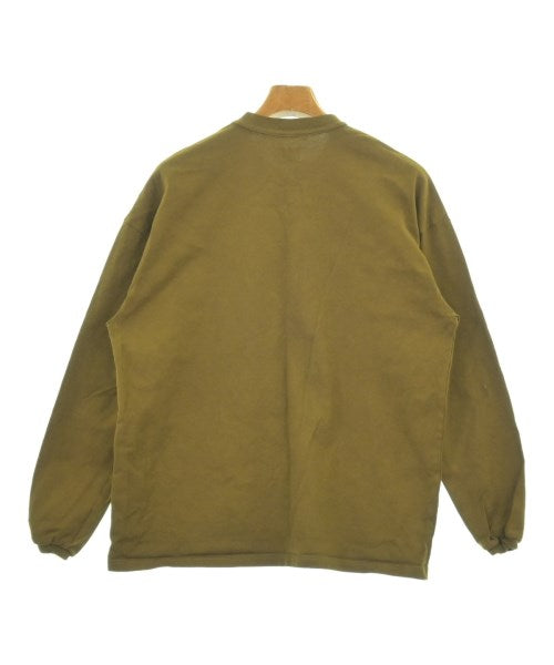 UNDECORATED เสื้อยืด/เสื้อท็อปส์