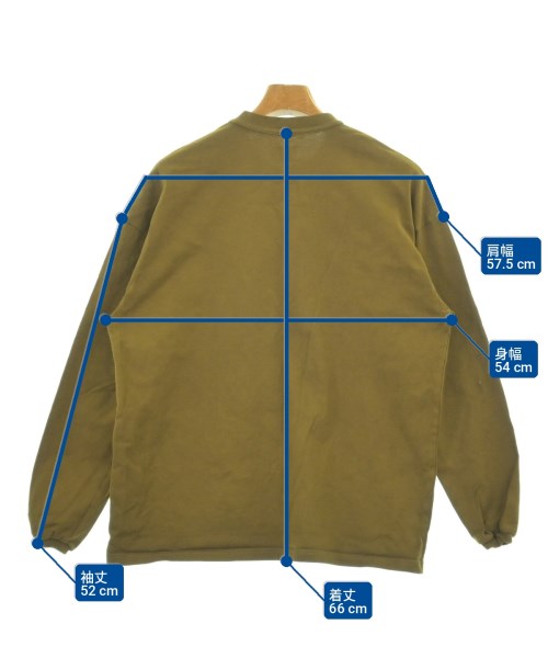 UNDECORATED เสื้อยืด/เสื้อท็อปส์