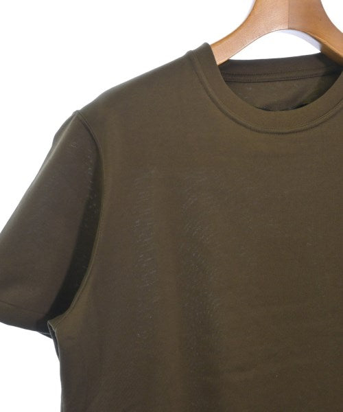 OMAR AFRIDI เสื้อยืด/เสื้อท็อปส์