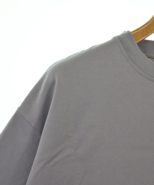 ULTERIOR เสื้อยืด/เสื้อท็อปส์
