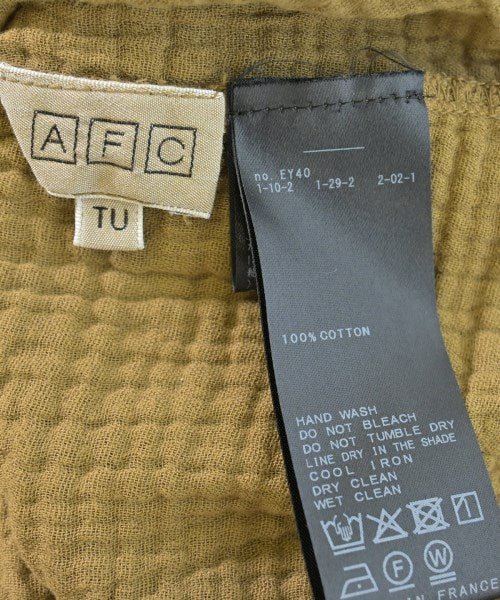 LES ATELIERS FRANCAIS DE CONFECTION เสื้อลำลอง