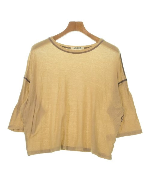 NEWDOSE เสื้อยืด/เสื้อท็อปส์