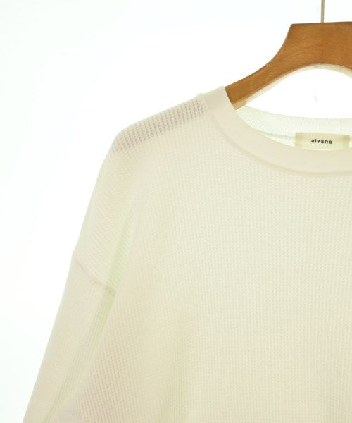 alvana เสื้อยืด/เสื้อท็อปส์