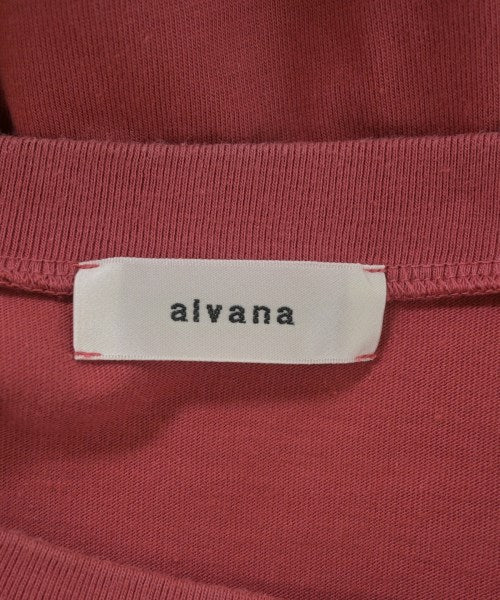 alvana เสื้อยืด/เสื้อท็อปส์