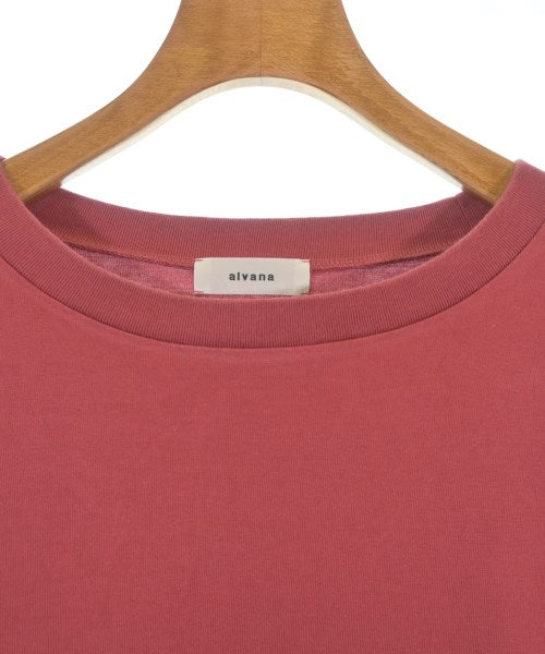 alvana เสื้อยืด/เสื้อท็อปส์