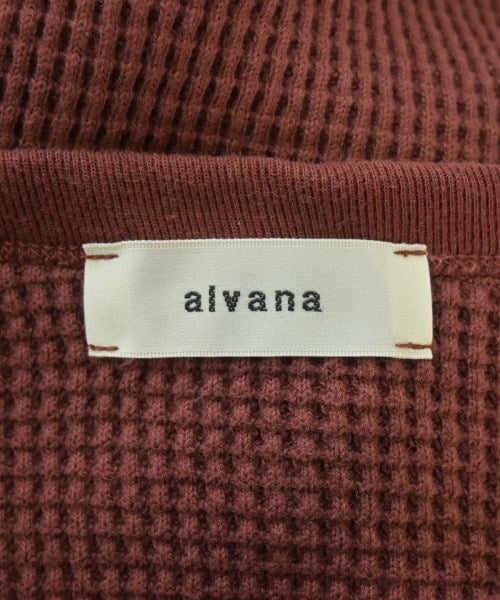 alvana เสื้อยืด/เสื้อท็อปส์