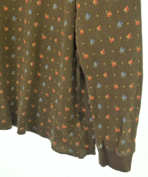 BOTT เสื้อยืด/เสื้อท็อปส์