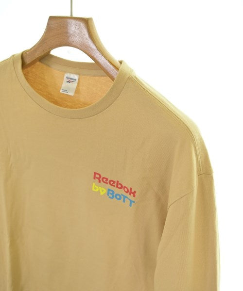 BOTT เสื้อยืด/เสื้อท็อปส์