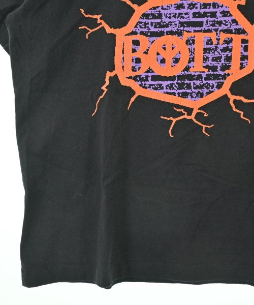 BOTT เสื้อยืด/เสื้อท็อปส์