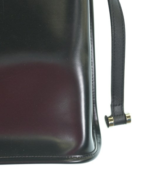 PIENI กระเป๋าถือขนาดใหญ่