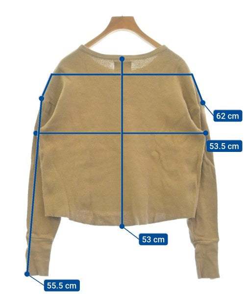 la peau de gem เสื้อยืด/เสื้อท็อปส์