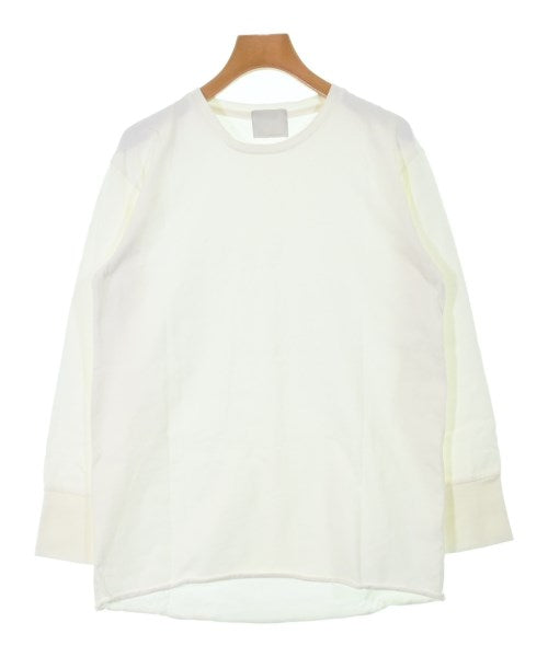 la peau de gem เสื้อยืด/เสื้อท็อปส์