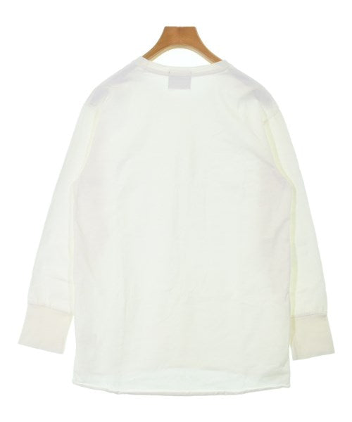 la peau de gem เสื้อยืด/เสื้อท็อปส์