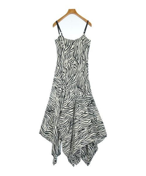 Solace London ชุดเดรส