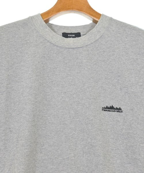 EVCON เสื้อยืด/เสื้อท็อปส์