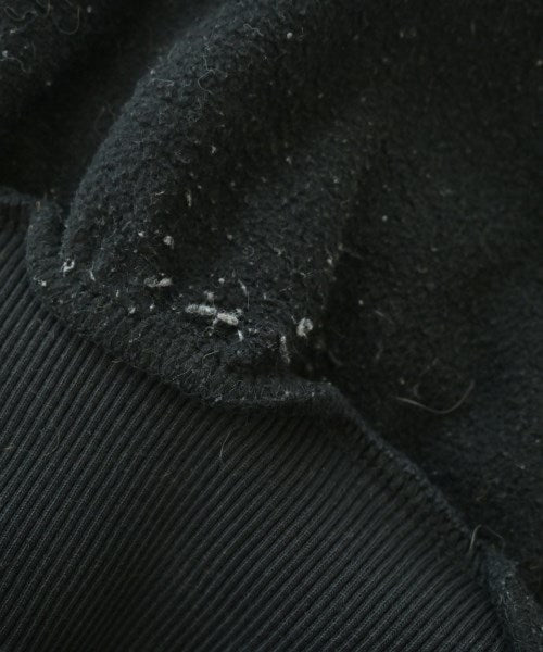 Honey Fucking Dijon เสื้อสเวตเตอร์