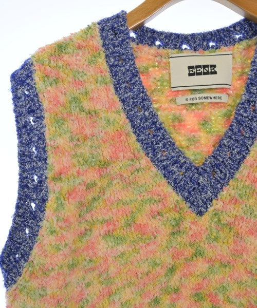 EENK เสื้อกั๊ก