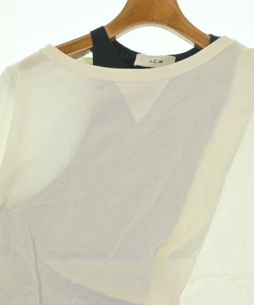 J.C.M เสื้อยืด/เสื้อท็อปส์