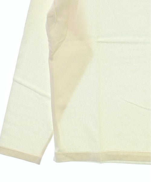 AUBERGE เสื้อยืด/เสื้อท็อปส์