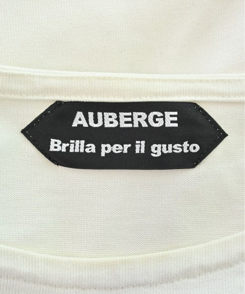AUBERGE เสื้อยืด/เสื้อท็อปส์