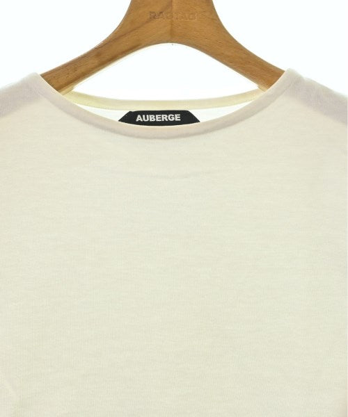 AUBERGE เสื้อยืด/เสื้อท็อปส์