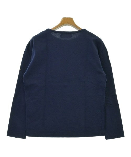 AUBERGE เสื้อยืด/เสื้อท็อปส์