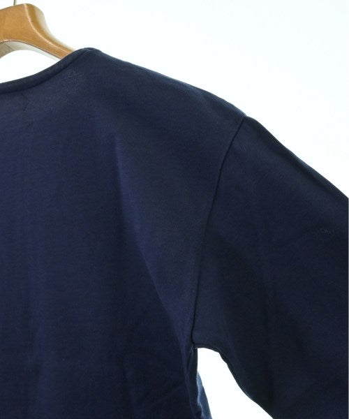 AUBERGE เสื้อยืด/เสื้อท็อปส์