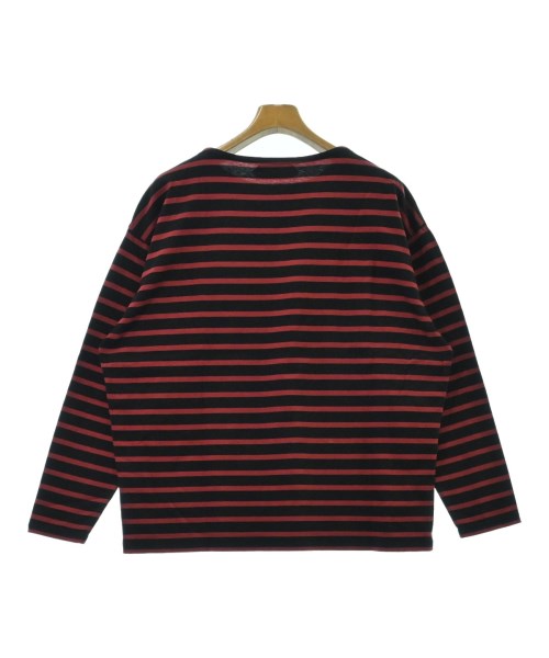 AUBERGE เสื้อยืด/เสื้อท็อปส์