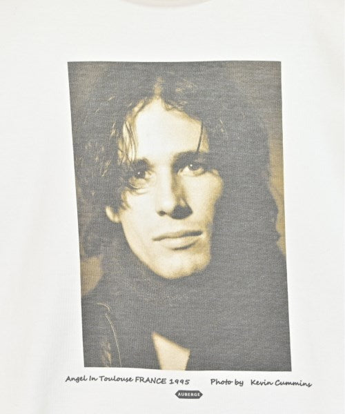 AUBERGE เสื้อยืด/เสื้อท็อปส์
