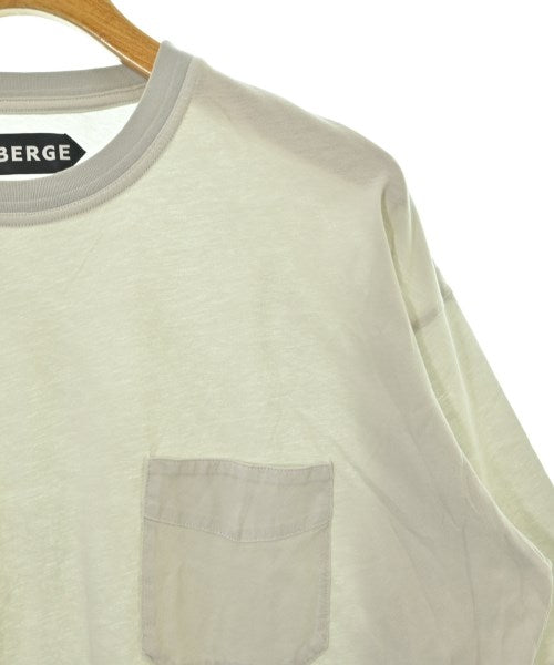 AUBERGE เสื้อยืด/เสื้อท็อปส์