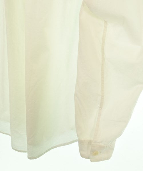 AUBERGE เสื้อลำลอง