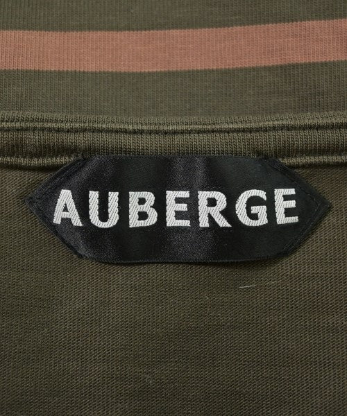 AUBERGE เสื้อยืด/เสื้อท็อปส์