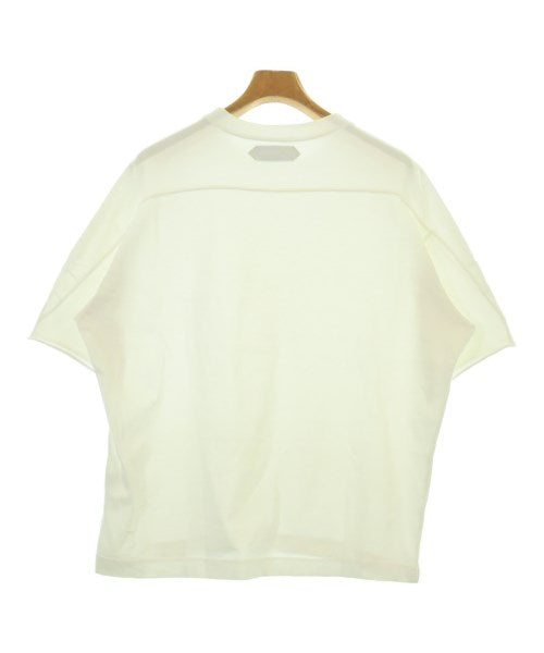 AUBERGE เสื้อยืด/เสื้อท็อปส์