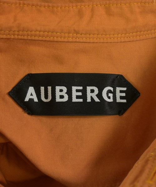 AUBERGE เสื้อลำลอง