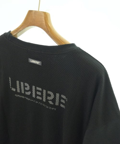 LibeRe เสื้อยืด/เสื้อท็อปส์