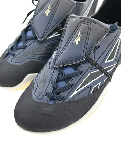 BOTTER รองเท้าผ้าใบ