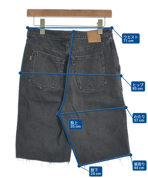 5 1/2 กางเกงขาสั้น