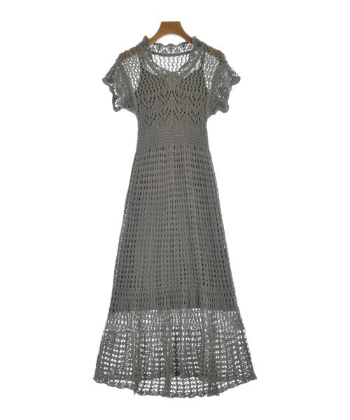 RANDEBOO ชุดเดรส