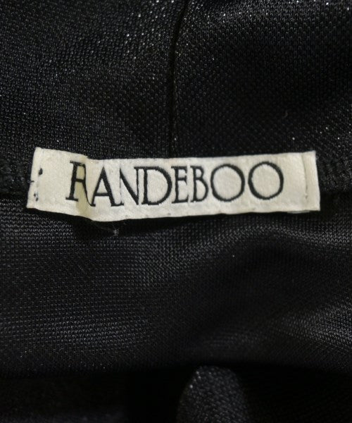 RANDEBOO เสื้อยืด/เสื้อท็อปส์