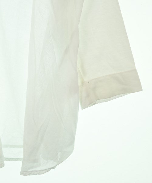 Trebarrabi เสื้อลำลอง