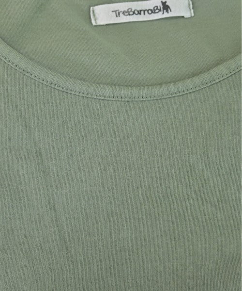 Trebarrabi เสื้อยืด/เสื้อท็อปส์