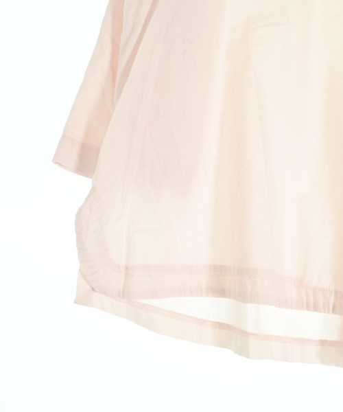 Trebarrabi เสื้อลำลอง