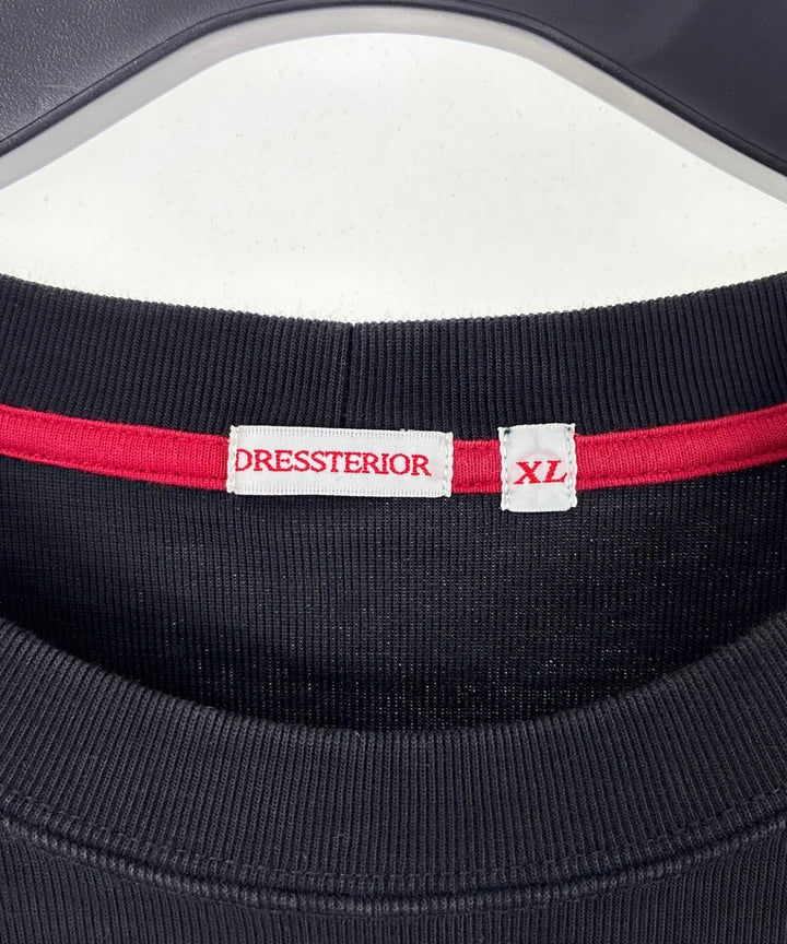DRESSTERIOR เสื้อยืด/เสื้อท็อปส์