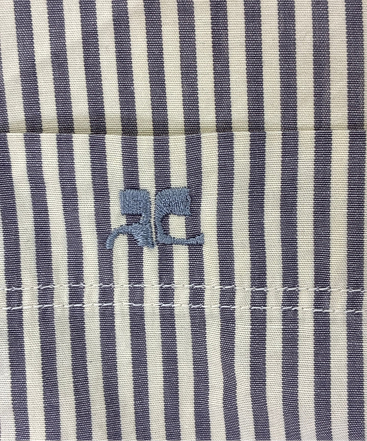 courreges เสื้อลำลอง