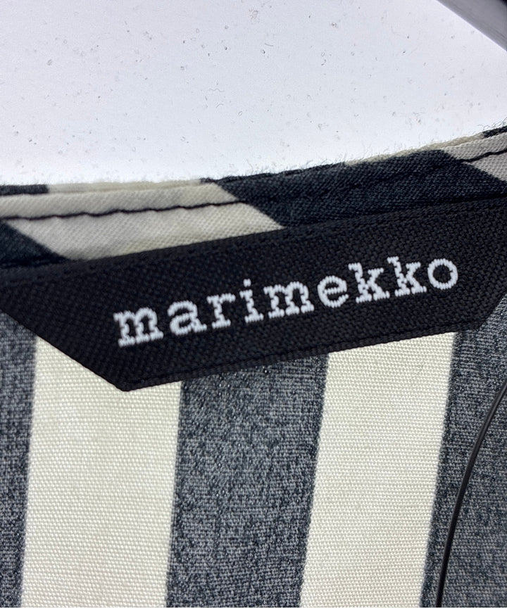 marimekko เสื้อสตรี