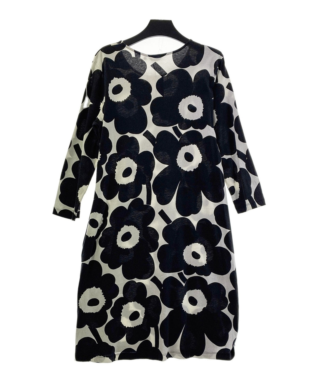 marimekko ชุดเดรส